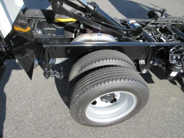 MITSUBISHI CANTER 2024 Image 31