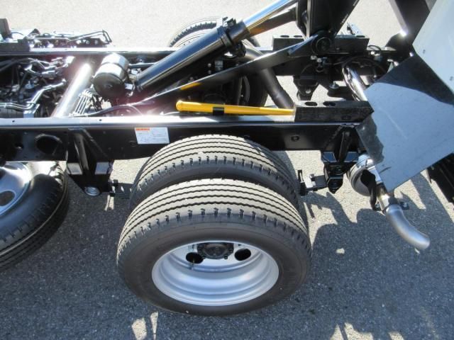 MITSUBISHI CANTER 2024 Image 31