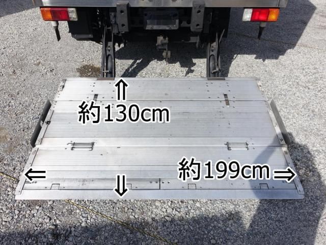 HINO DUTRO 2018 Image 31