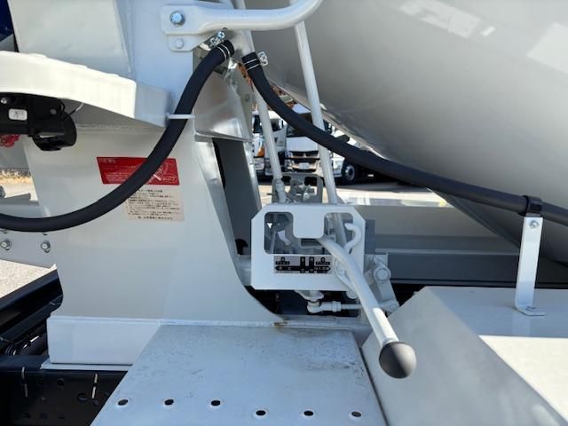 HINO DUTRO 2024 Image 31