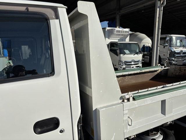 ISUZU ELF 2015 Image 31