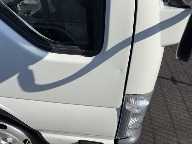 ISUZU ELF 2015 Image 31