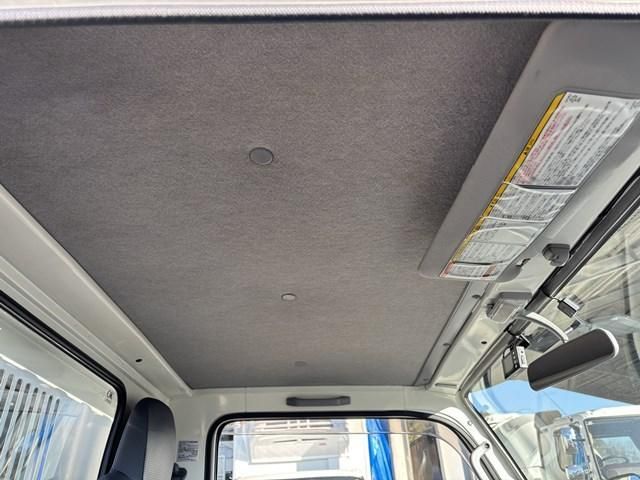 ISUZU ELF 2015 Image 31