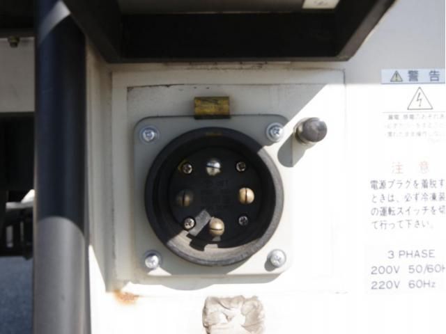 MITSUBISHI FUSOU FIGHTER 2015 Image 31