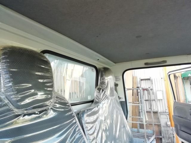 ISUZU ELF 2019 Image 31