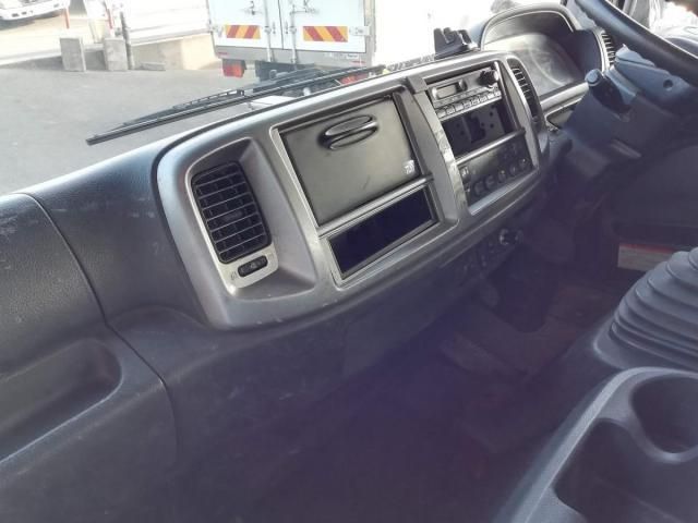 HINO RANGER 2011 Image 31