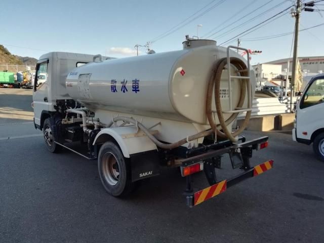 MITSUBISHI CANTER 2017 Image 31