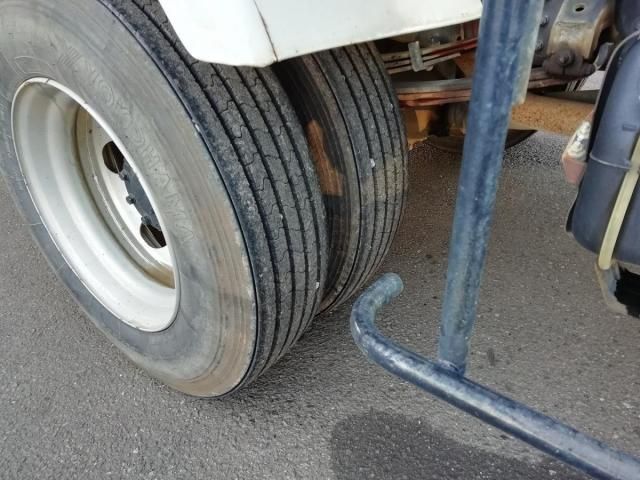 MITSUBISHI CANTER 2017 Image 31