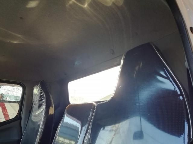 MITSUBISHI CANTER 2017 Image 31