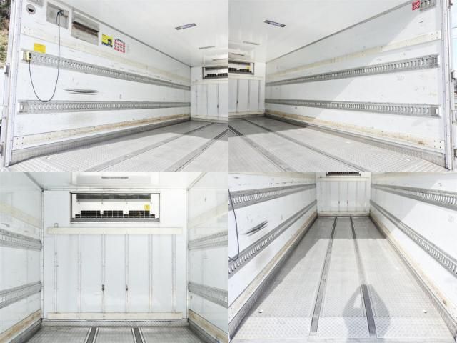 ISUZU FORWARD 2012 Image 31