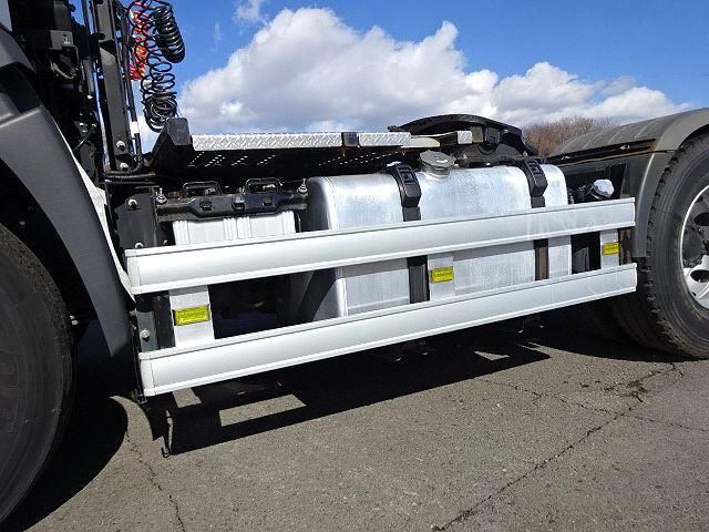 HINO PROFIA 2019 Image 31