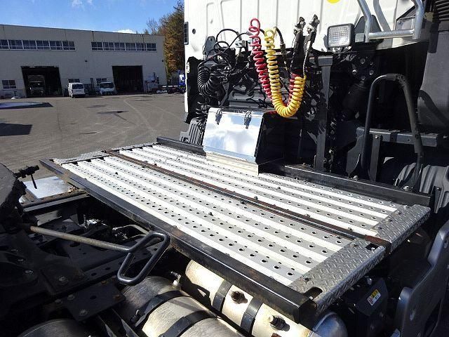 HINO PROFIA 2019 Image 31