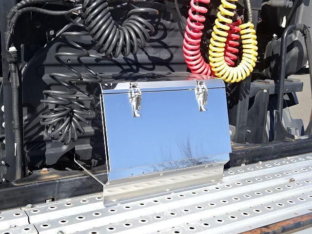 HINO PROFIA 2019 Image 31