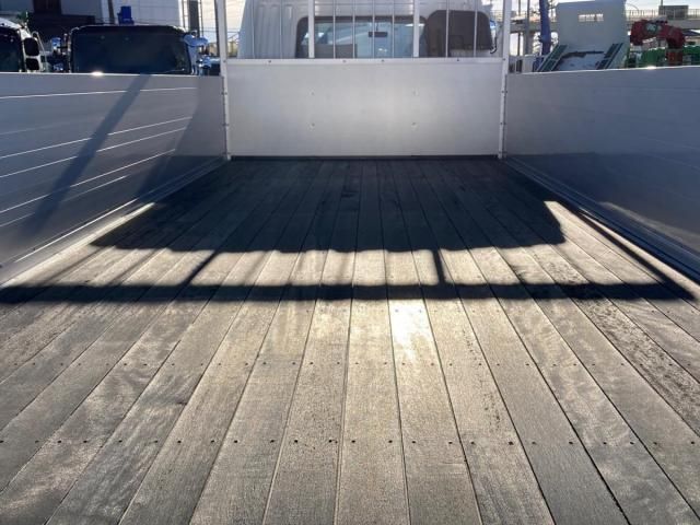 MITSUBISHI FUSOU FIGHTER 2024 Image 31