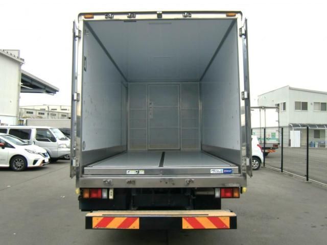 ISUZU ELF 2018 Image 31