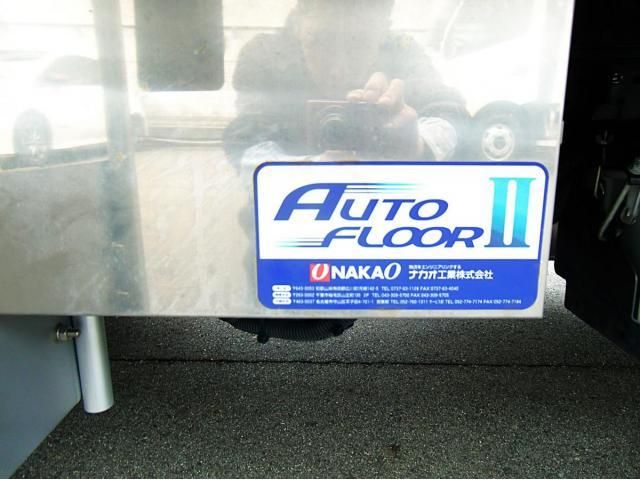 ISUZU ELF 2018 Image 31