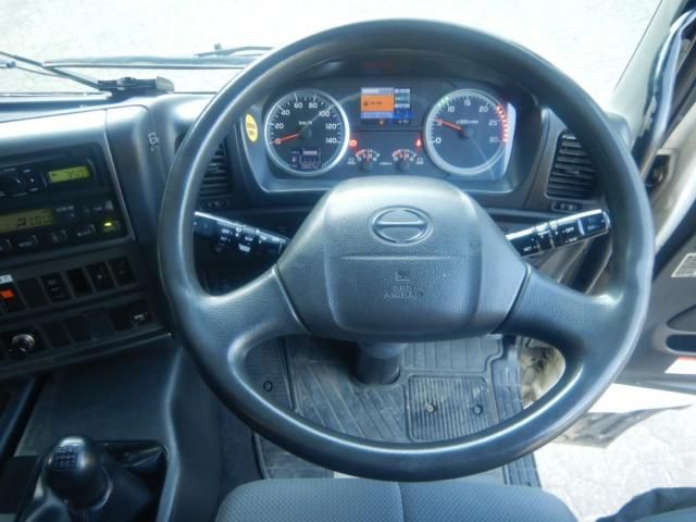 HINO PROFIA 2012 Image 31