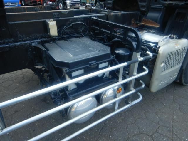 HINO PROFIA 2012 Image 31