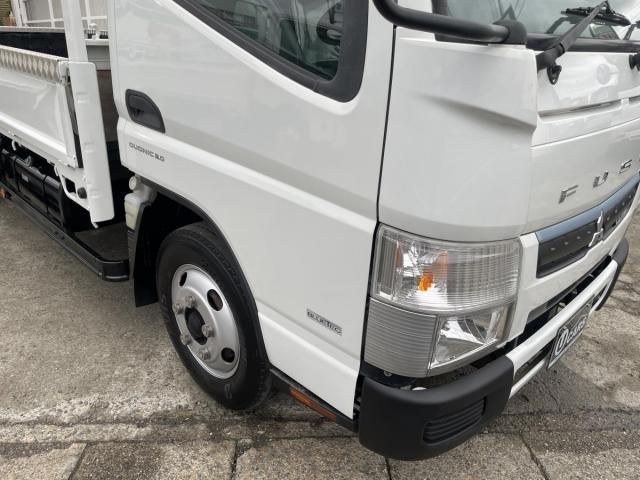 MITSUBISHI CANTER 2017 Image 31