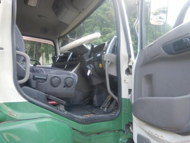NISSAN DIESEL QUON 2008 Image 31