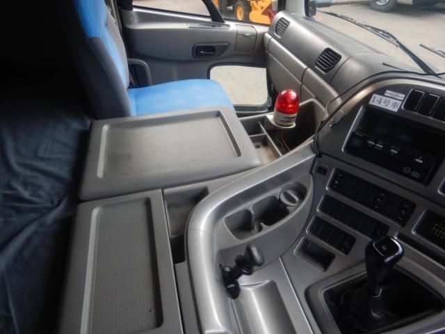 NISSAN DIESEL QUON 2008 Image 31