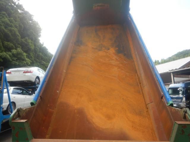 NISSAN DIESEL QUON 2008 Image 31