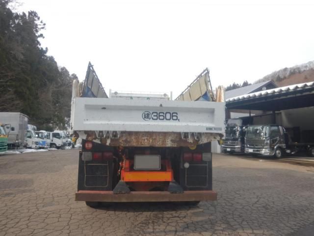 NISSAN DIESEL QUON 2006 Image 31