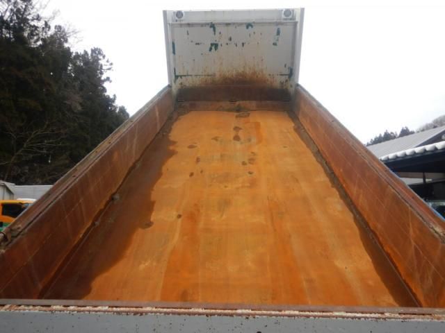 NISSAN DIESEL QUON 2006 Image 31