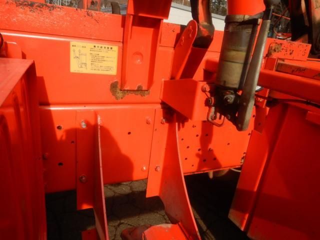 NISSAN DIESEL QUON 2006 Image 31