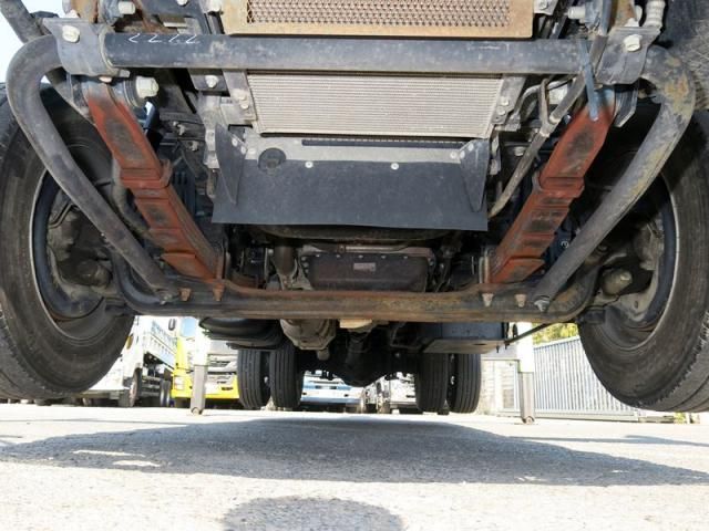 ISUZU ELF 2018 Image 31