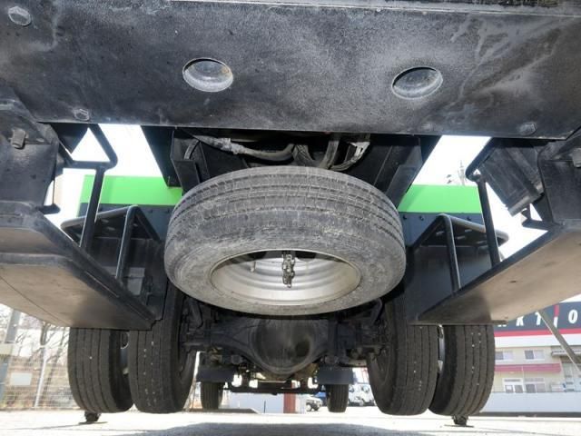 ISUZU ELF 2018 Image 31