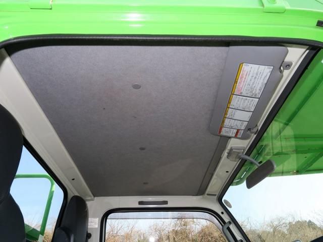 ISUZU ELF 2018 Image 31