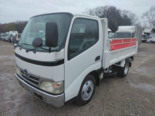 HINO DUTRO 2009 Image 31