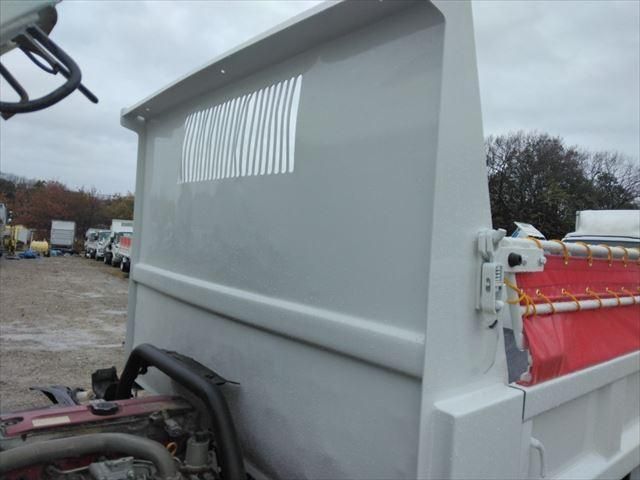 HINO DUTRO 2009 Image 31