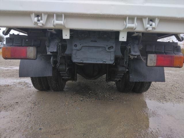 HINO DUTRO 2009 Image 31