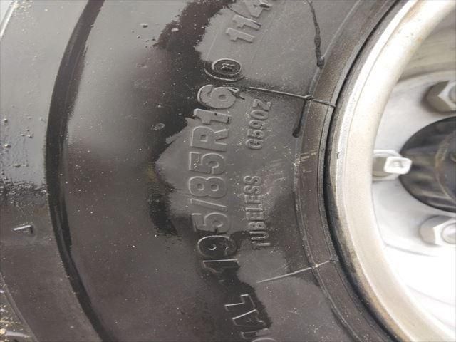 HINO DUTRO 2009 Image 31