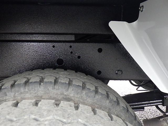 ISUZU ELF 2016 Image 31