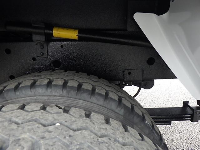 ISUZU ELF 2016 Image 31