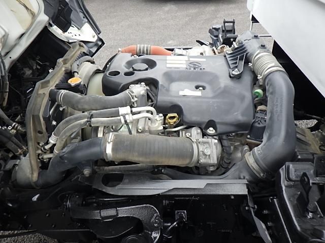 ISUZU ELF 2016 Image 31