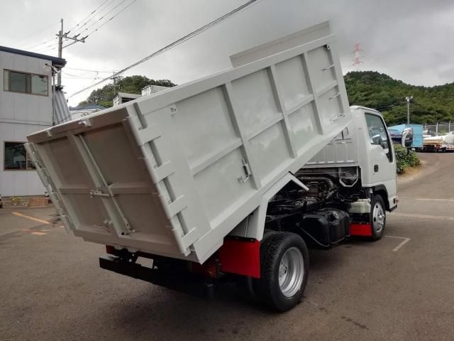 ISUZU ELF 2015 Image 31