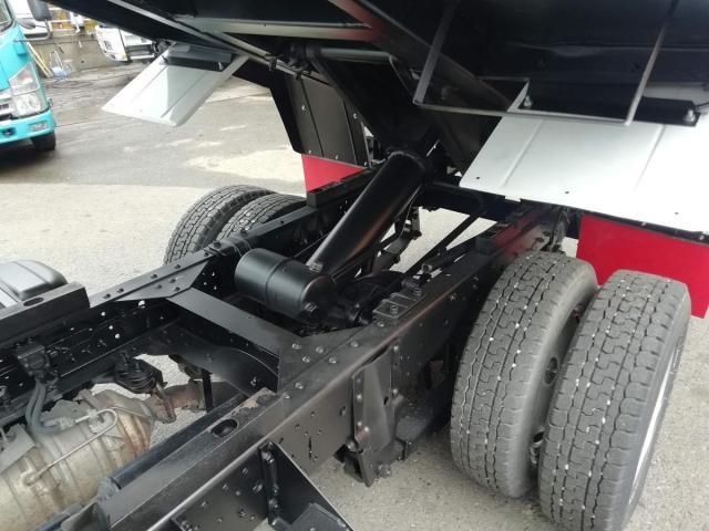 ISUZU ELF 2015 Image 31