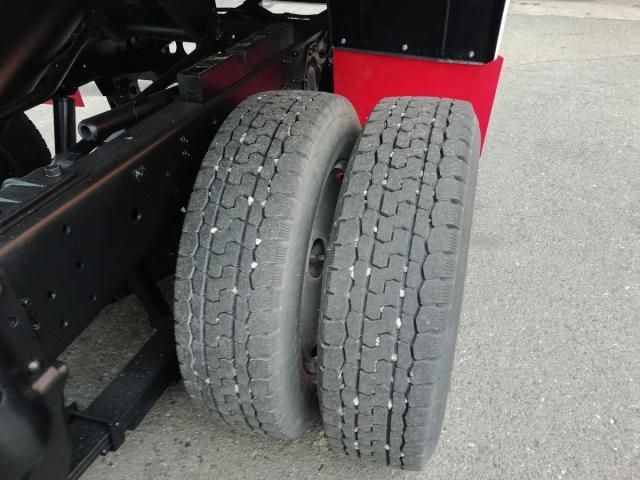 ISUZU ELF 2015 Image 31