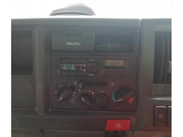 ISUZU ELF 2015 Image 31