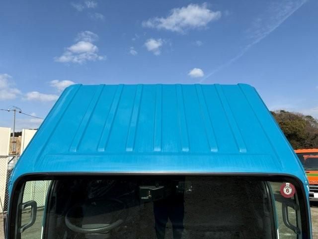 ISUZU ELF 2018 Image 31