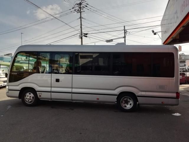 HINO LIESSE 2018 Image 31