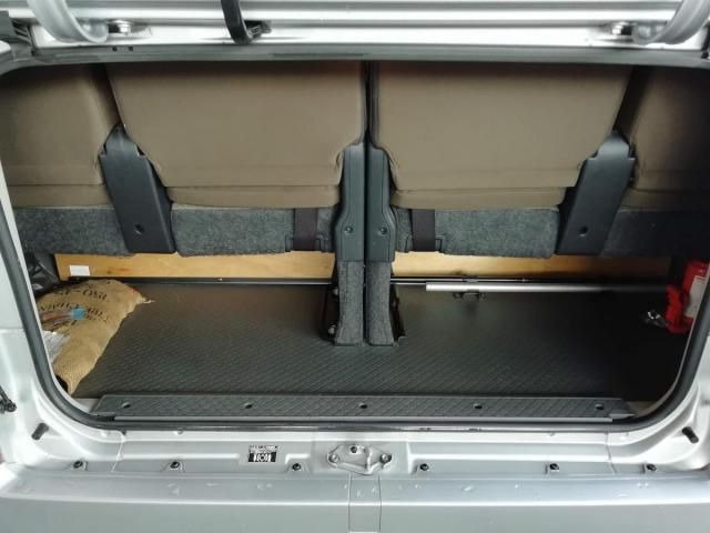 HINO LIESSE 2018 Image 31