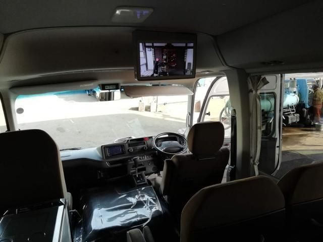 HINO LIESSE 2018 Image 31