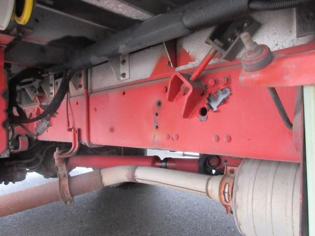 MITSUBISHI FUSOU FIGHTER 2006 Image 31