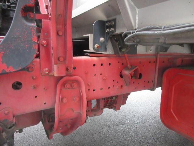 MITSUBISHI FUSOU FIGHTER 2006 Image 31