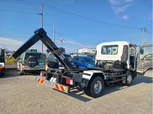 ISUZU FORWARD 2012 Image 31